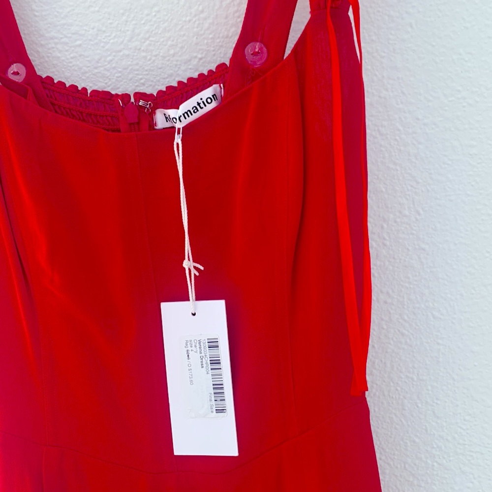 NWT Reformation Verena dress Size 4 in Cherry - Picture 5 of 8